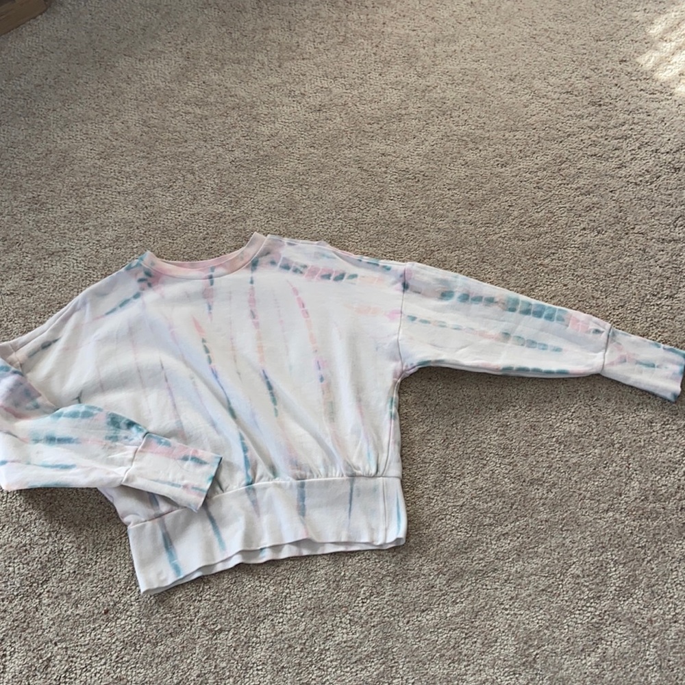 Tie dye sweater. Old Navy.